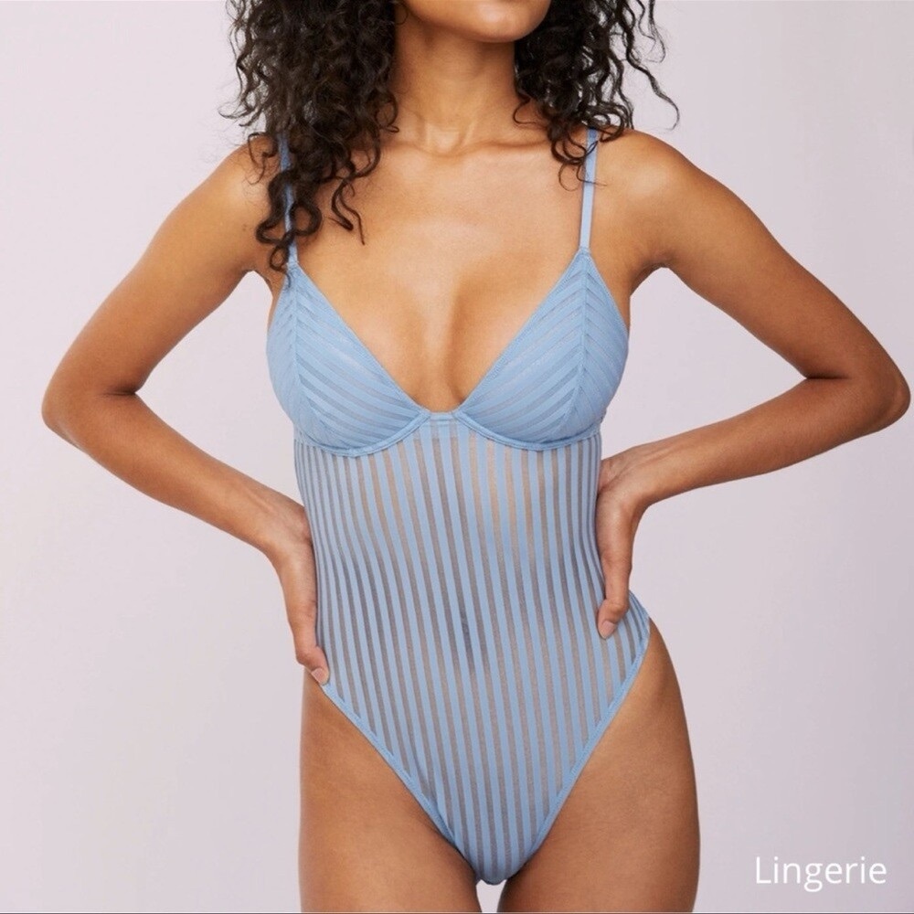 Nwt Monique Morin New York Blue Striped Bodysuit